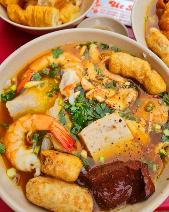 Bánh Canh Cua Út Lệ