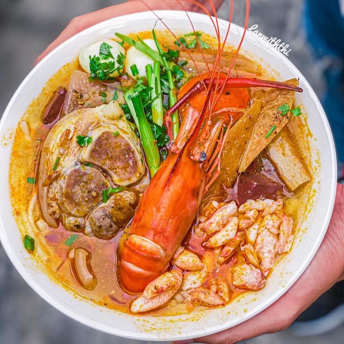 Bánh Canh Ghẹ Bà Yum