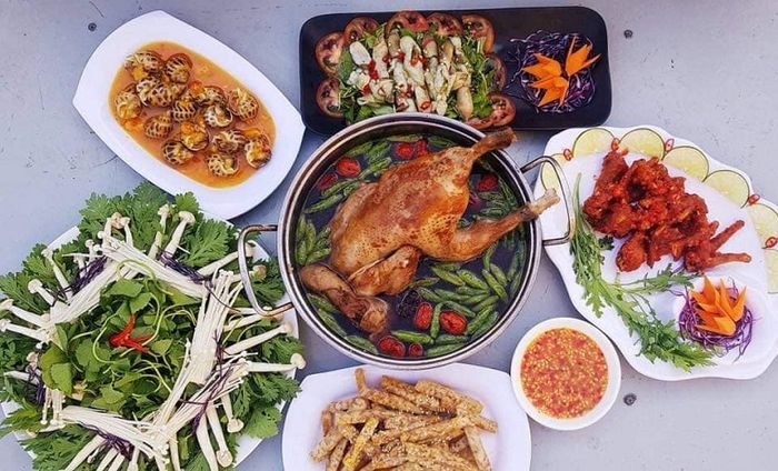 Nhà hàng nổi tiếng với ẩm thực đặc sắc tại Bình Dương - The Palma Restaurant