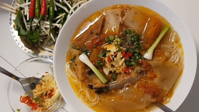 quán bún chả cá nổi tiếng ở Đà Nẵng