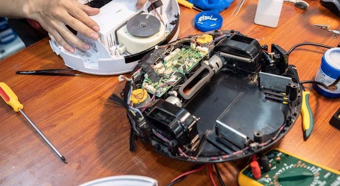 dịch vụ sửa robot hút bụi tại tphcm