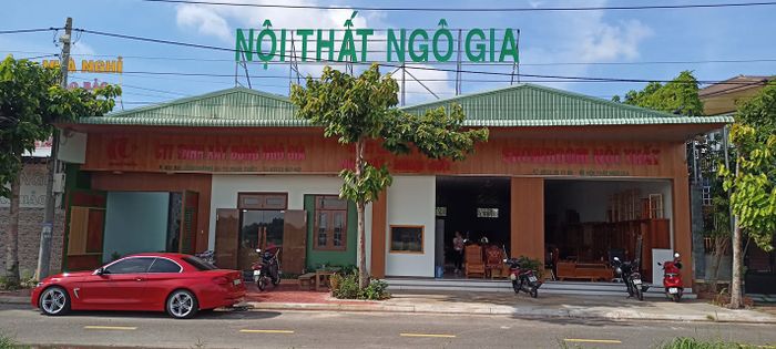 <b>cửa hàng nội thất Phan Thiết</b>