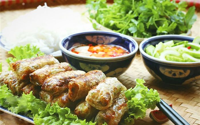 Ông Vua Bún Chả – Địa Chỉ Bún Chả Hà Nội Chuẩn Vị Tại Đà Lạt