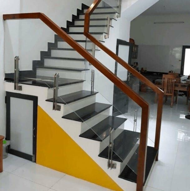 cầu thang kính tại Hà Tĩnh