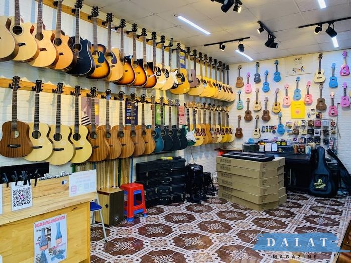 Cửa Hàng Guitar Đà Lạt