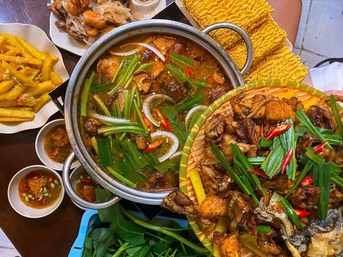 Lẩu Ếch Lâm Hà