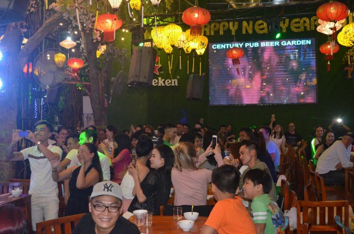 quán pub tại Huế