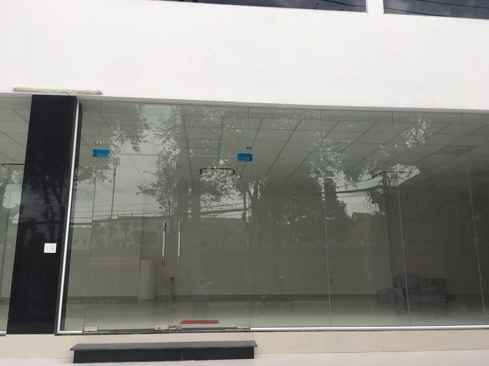 Cửa kính cường lực Phong Định - sự lựa chọn hoàn hảo cho không gian sống.