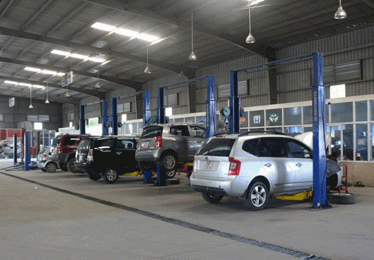 Giang Luyến Garage