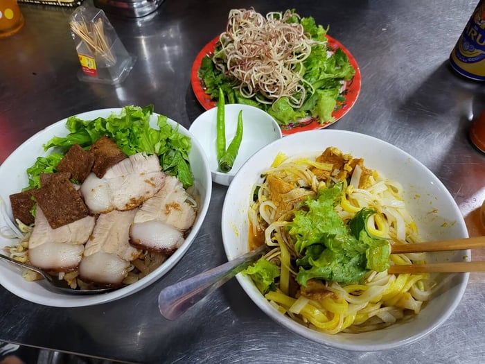 Mì Quảng Bà Linh