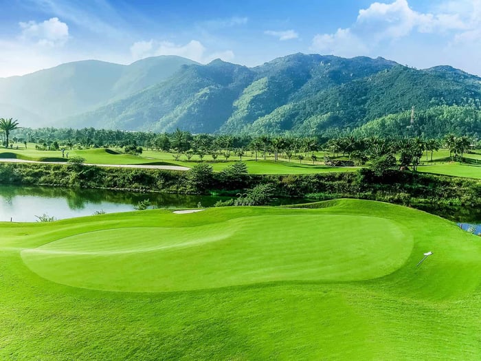 sân golf tại Nha Trang