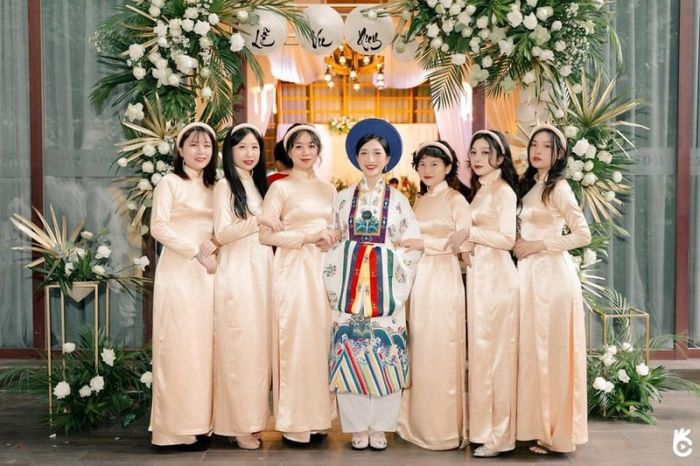thuê trang phục biểu diễn Đà Nẵng