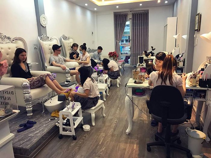 tiệm nail quận 3