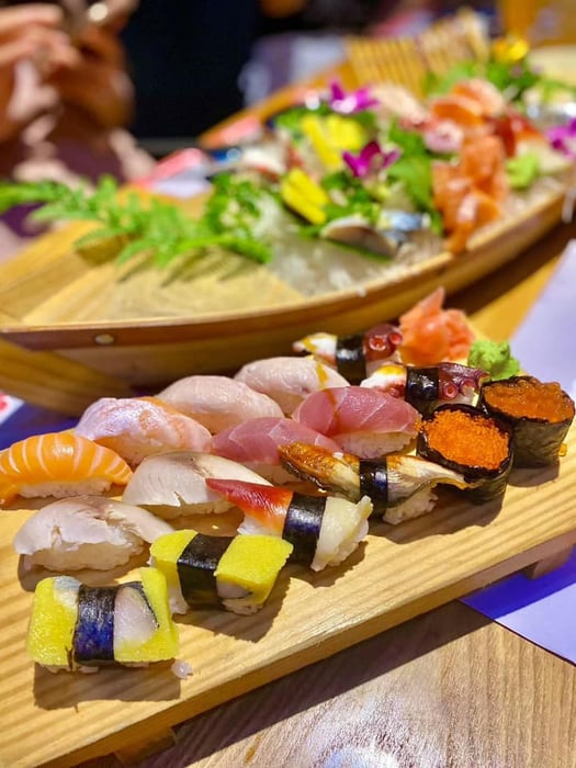 Nhà Hàng Tokyo Sushi Nhật Bản