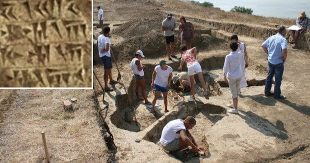 6n-darius-i-stele-dig