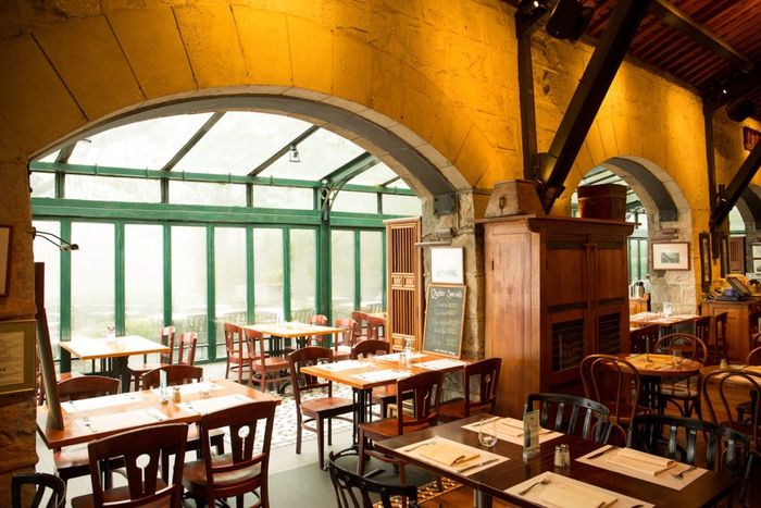 The Peak Lookout is housed within a beautifully restored Grade II historic building.