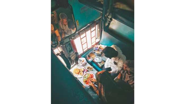 Babar also photographs life inside the train. Featured here: Daund.
