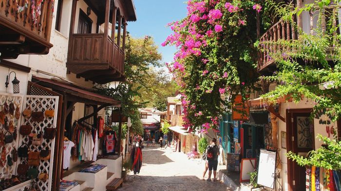 Kaş’s streets are adorned with charming, traditional homes.