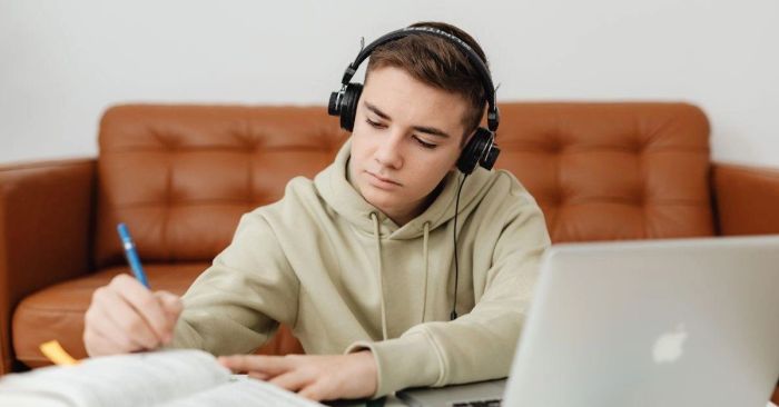 Phương pháp làm bài TOEIC Listening Phần 2