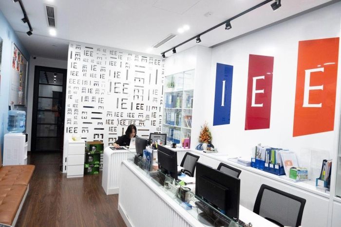 Trung tâm Giáo dục Quốc tế IEE