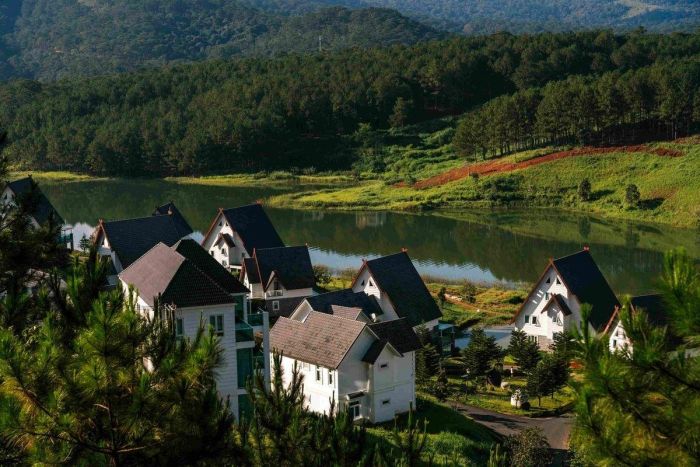 Đoạn văn mẫu cho bài viết write about your last holiday đoạn 5