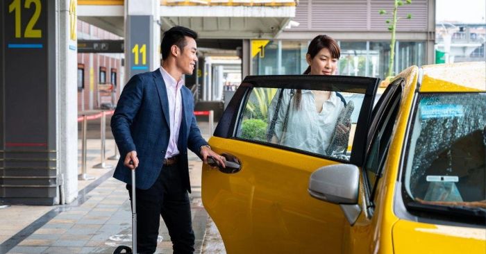 Những tình huống thường gặp trong tiếng Anh giao tiếp khi đi taxi