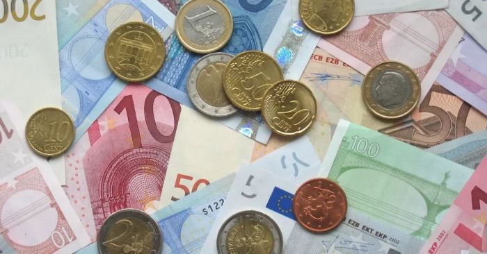 Các loại tiền tệ trong tiếng Anh