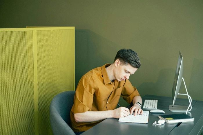 ĐỀ 1 – THƯ ĐIỆN TỬ TRANG TRỌNG