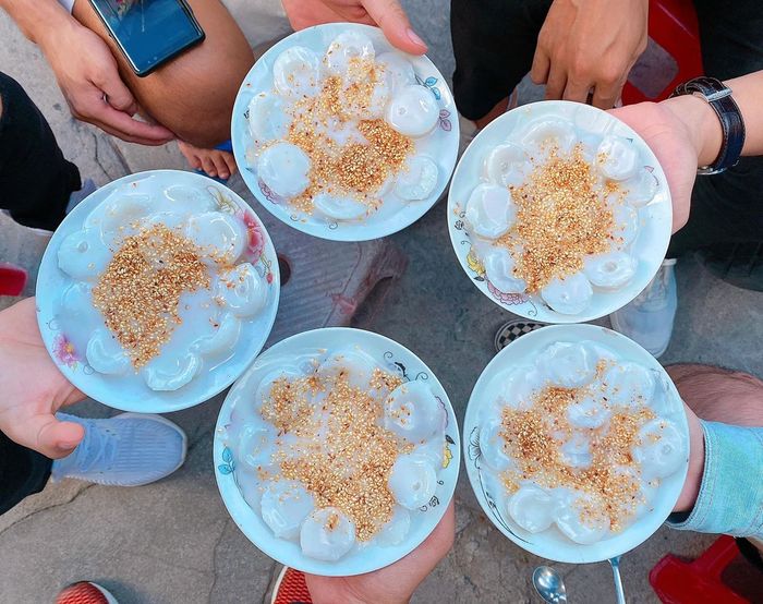 Hãy khám phá hương vị đặc trưng của Bánh Bèo - Bánh Hỏi dân dã khi đến với Nha Trang!