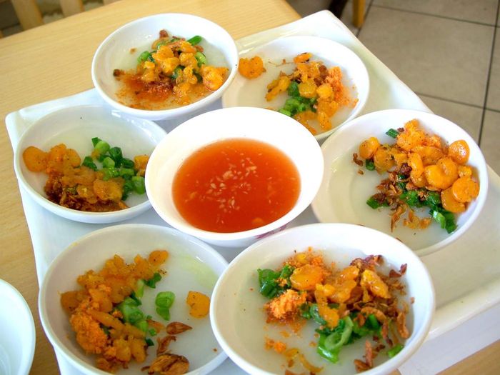 Khi đến Nha Trang, đừng bỏ lỡ cơ hội thưởng thức Bánh Bèo - Bánh Hỏi ngon tuyệt vời này!