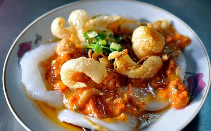 Khi đến Nha Trang, đừng quên thưởng thức hương vị ngon mê mẩn của Bánh Bèo - Bánh Hỏi này!