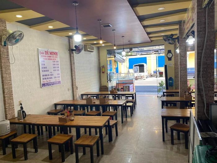 Bánh canh cá lóc Bà Triệu Huế - Món ngon khó cưỡng được được tạo nên từ trái tim và đam mê.