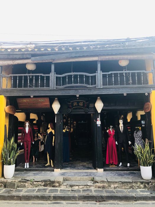 Tổng hợp 8 địa chỉ cửa hàng may áo dài nổi tiếng tại phố cổ Hội An