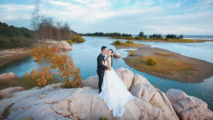 Hồ Tràm Vũng Tàu: Nơi hòa mình vào ánh nắng vàng, dáng biển xanh và bãi cát trắng