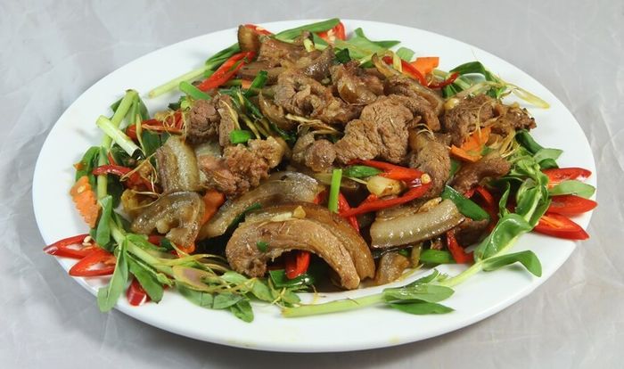 Bò Nướng Lạc Cảnh - Điểm đến bò nướng ngon nhất tại Nha Trang không thể bỏ lỡ