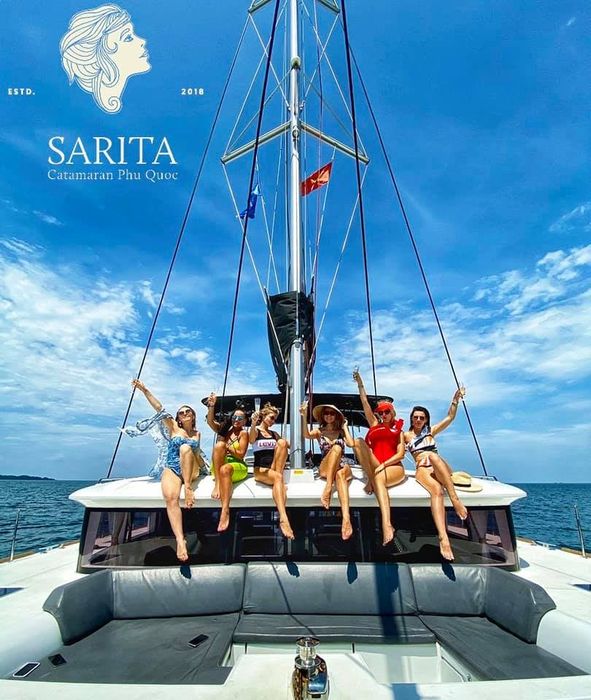 Catamaran Sarita - Trải nghiệm du thuyền 5 sao tuyệt vời trên đảo Ngọc 4