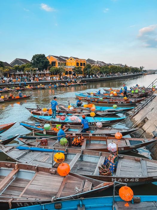 Khi đến Hội An, bạn sẽ ngập tràn trong vẻ đẹp sâu thẳm của văn hóa cổ xưa.