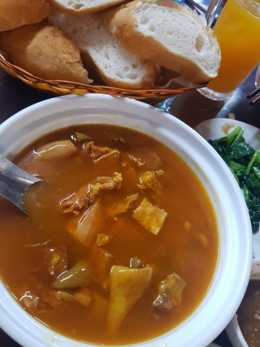 Thả mình vào không gian ẩm thực ấm áp, thoải mái tại Nhà hàng Tây Bắc 23