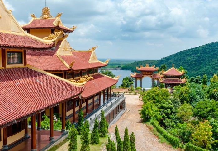 Du lịch Huế Tết Nguyên Đán 2024, bạn muốn tham gia hoạt động gì?