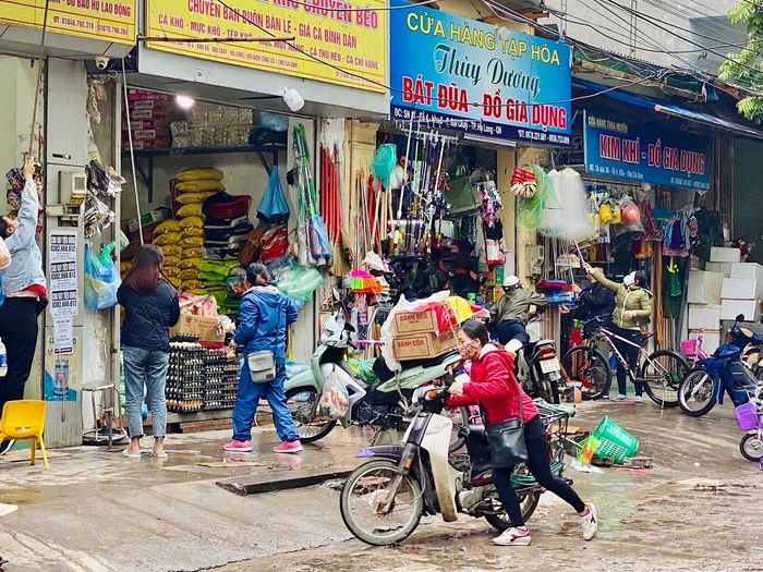 Khám phá các gian hàng sầm uất tại Chợ Hải sản Cái Dăm 2