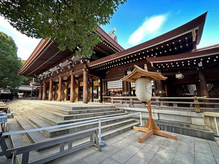 Tham quan ngôi đền Meiji Jingu linh thiêng của Nhật Bản