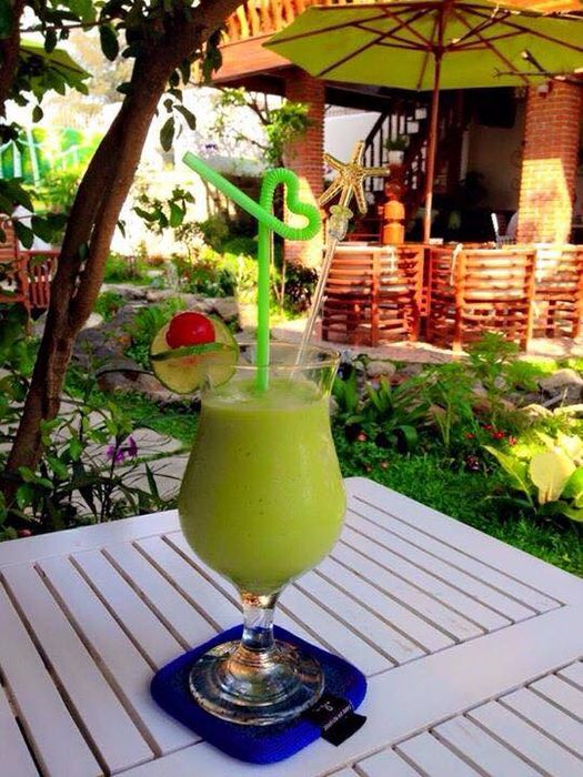 Thưởng thức món bún chả nổi tiếng tại Cafe Bạch Dương Phú Yên 10