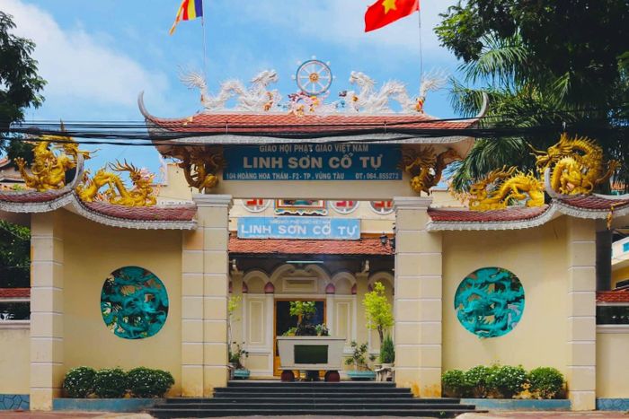 Viếng thăm Linh Sơn Cổ Tự - Ngôi chùa lâu đời nhất ở Vũng Tàu 2