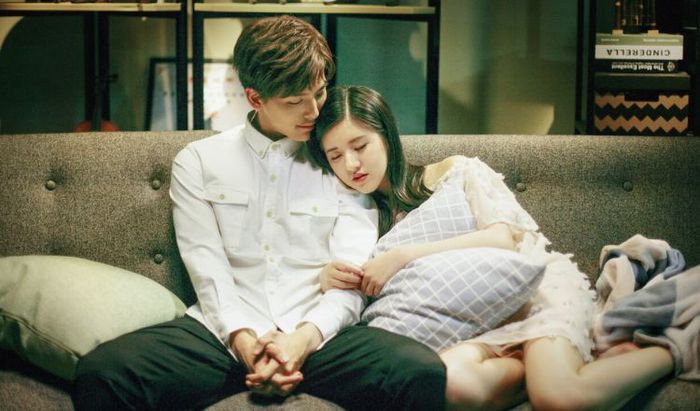Câu Chuyện Cảm Động Nhất là một tác phẩm ngôn tình hiện đại Trung Quốc thu hút được sự yêu mến của đông đảo khán giả.