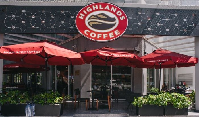 Highlands Mai Chí Thọ là địa điểm quen thuộc của nhiều thực khách