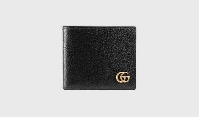 Ví nam Gucci không chỉ nổi bật với chất lượng bền đẹp và tiện dụng mà còn là cách để các chàng trai thể hiện đẳng cấp của mình.