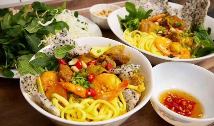 Ăn gì ở Đà Nẵng? – Mì Quảng Đà Nẵng