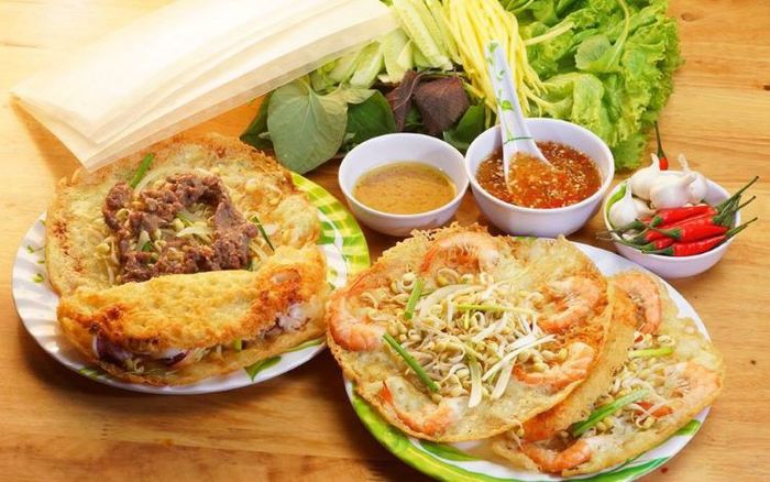 Bánh xèo tôm nhảy - Món ngon Quy Nhơn không thể bỏ qua