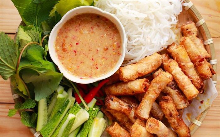 Chả ram tôm đất - Món ngon đặc sản Quy Nhơn