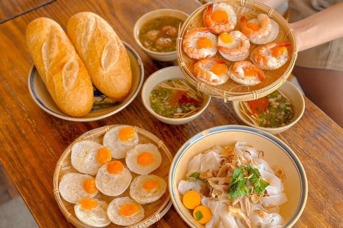 Quán cà phê ăn sáng Đà Lạt